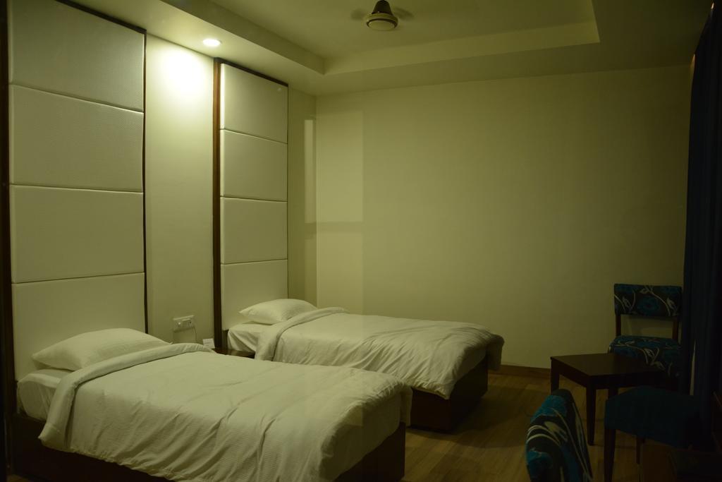 Green Hotel & Restaurant Патханкот Номер фото
